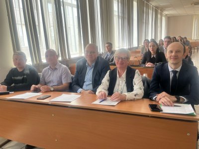 Заседание секции "Актуальные проблемы публичного права (конституционные, административные и муниципально-правовые аспекты регулирования общественных отношений)" в рамках конференции "Проспект Свободный-2025" 