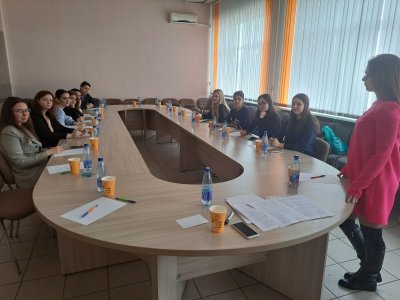 21 апреля 2023 г. на базе Юридической клиники ЮИ СФУ состоялся тренинг «Как вести себя в конфликтных ситуациях при юридическом консультировании»?