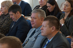 image002_0afd6.jpg